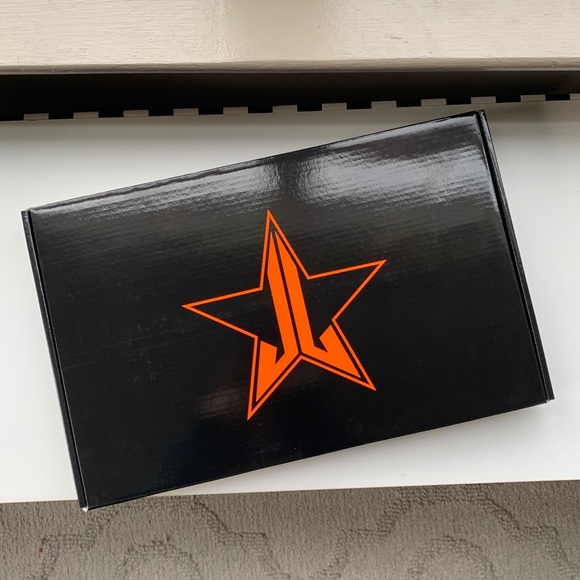 BNIB/Sealed Jeffree Star Black Halloween Mirror - Picture 3 of 5